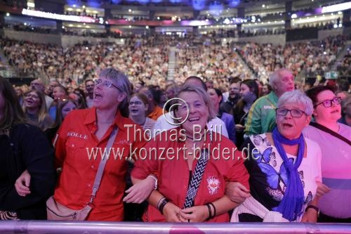 Kölner Musiker Björn Heuser un Fründe gastieren bei 