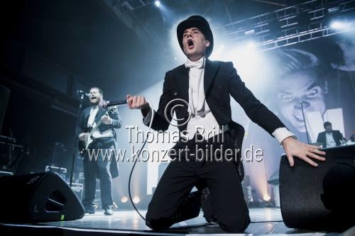 Schwedische Alternative-Rockband The Hives gastiert auf ihrer 