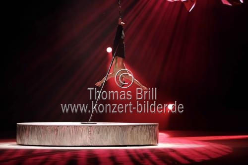 Holiday on Ice Show 2017 Produktion Time gastiert vom 21. und 22. Januar 2017 mit fünf Shows in der Lanxess-Arena Köln (&copy; Thomas Brill)