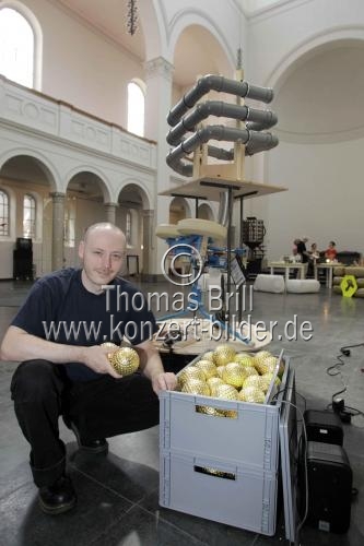 Rundgang 2011 - Diplomausstellung, Jahresausstellung, Filmprogramm der Kunsthochschule für Medien Köln in der Trinitatiskirche Köln (&copy; Thomas Brill)