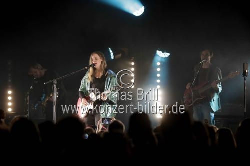 Deutsche Musikerin Judith Holofernes gastiert auf ihrer 