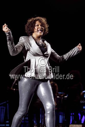 Amerikanische  R&B-, Soul- und Pop- Sängerin Whitney Houston gastiert auf ihrer 