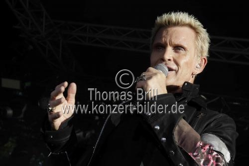 Britische Punk-Snger Billy Idol gastiert auf seiner 