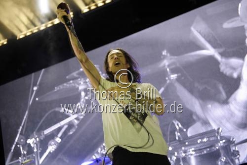 Amerikanische Crossover-Band Incubus gastiert mit Sänger Brandon Boyd auf ihrer 