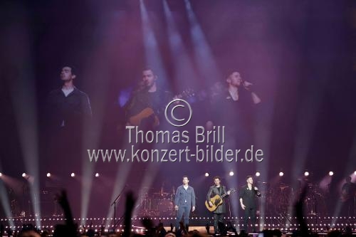 Amerikanische Rock-Band Jonas Brothers gastiert auf ihrer 