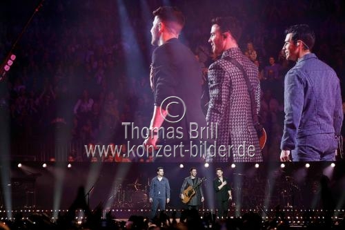 Amerikanische Rock-Band Jonas Brothers gastiert auf ihrer 