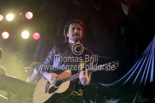 Kolumbianischer Sänger und Gitarrist Juanes gastiert auf seiner 