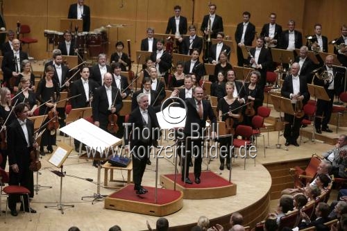 Jubiläumskonzert aus Anlass des 30. Geburtstags der Kölner Philharmonie mit dem Gürzenich-Orchester Köln und dem WDR Sinfonieorchesters Köln in der Kölner Philharmonie (© Thomas Brill)