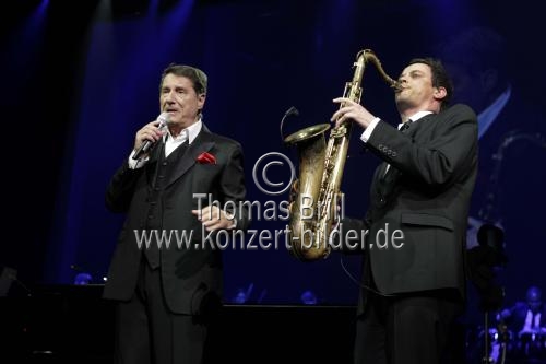 Österreichischer Komponist und Sänger Udo Jürgens gastiert auf seiner 