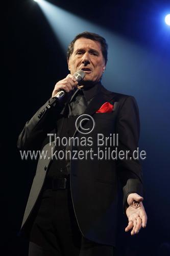 Österreichischer Komponist und Sänger Udo Jürgens gastiert auf seiner 