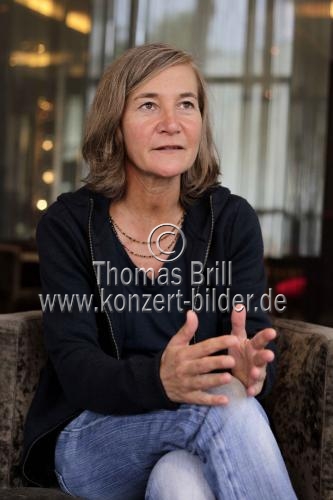 Deutsche Kamerafrau Judith Kaufmann im Interview bezüglich ihrer Auszeichnung mit dem Ehrenpreis des DEUTSCHEN KAMERAPREISES 2012 im Savoy Hotel Köln (&copy; Thomas Brill)