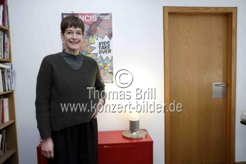 Stellvertretende Direktorin Rita Kersting im Interview bezüglich 50 Jahre Museum Ludwig im Museum Ludwig Köln (&copy; Thomas Brill)