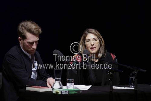 Kanadische Journalistin Naomi Klein und die deutsche Schauspielerin Christiane Paul lesen aus Naomi Kleins neuen Buch 