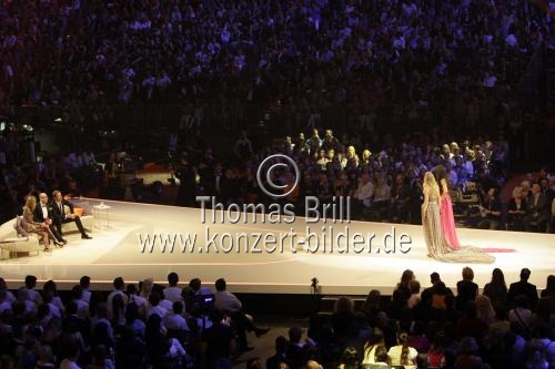 Jana Beller ist Siegerin des Finales von Germanys next Topmodel in der Lanxess-Arena Köln (© Thomas Brill)