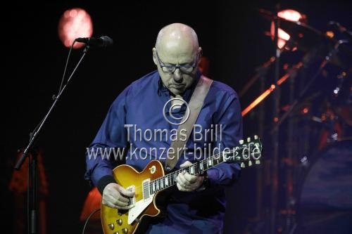 Schottische Gitarren-Legende Mark Knopfler gastiert auf seiner 