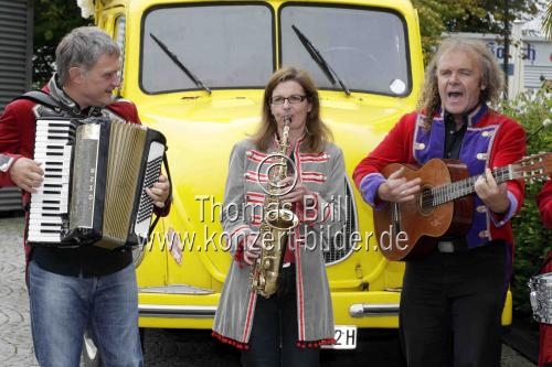 Stunksitzung-Band Köbes Underground gastiert am 24. September 2011 am Tanzbrunnen Köln  (&copy; Thomas Brill)