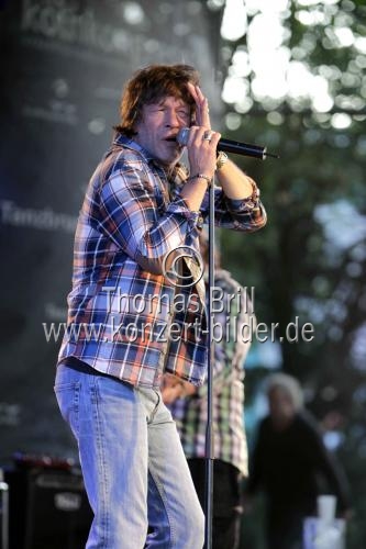 Kölner Sänger Gerd Köster gastiert mit Frank Hocker und Band Open Air am Tanzbrunnen Köln (© Thomas Brill)