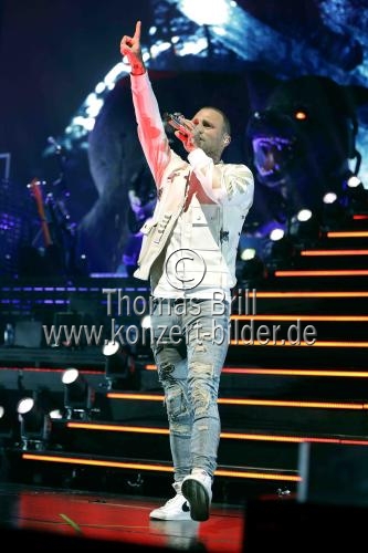 Deutsche Rapper Maximilian Diehn alias Kontra K gastiert auf seiner „Die letzten Wölfe