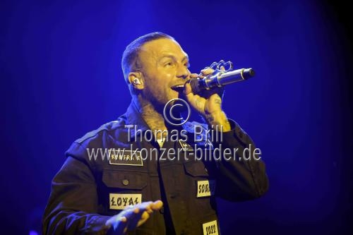 Deutsche Rapper Maximilian Tibor Albert Diehn alias Kontra K gastiert auf seiner „Der Sonne entgegen