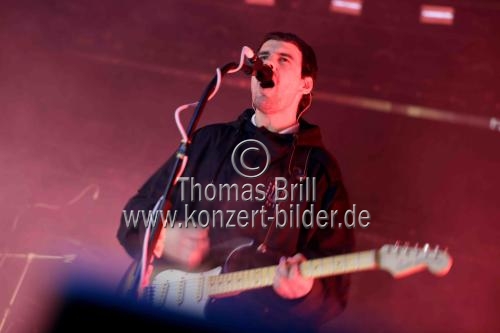 Deutsche Indie-Rap-Musikgruppe Kraftklub gastiert auf ihrer 