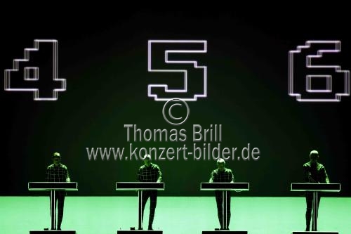 Deutsches multimediales Projekt Kraftwerk gastiert auf ihrer 