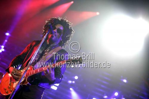 Amerikanischer Rocksänger Lenny Kravitz gastiert auf seiner 