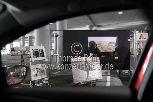 Das Kulturprojekt „Nachtbrötchen“ gastiert am 12. und 13. Juni 2021 im Parkhaus P1 des Flughafen Köln/Bonn (&copy; Thomas Brill)