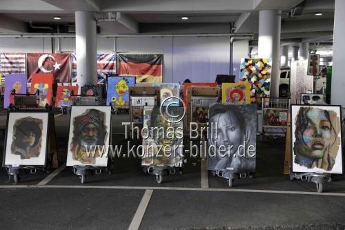 Das Kulturprojekt „Nachtbrötchen“ gastiert am 12. und 13. Juni 2021 im Parkhaus P1 des Flughafen Köln/Bonn (&copy; Thomas Brill)