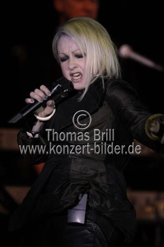 Amerikanische Sängerin Cyndi Lauper gastiert auf ihrer 