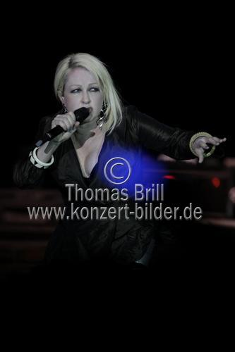 Amerikanische Sängerin Cyndi Lauper gastiert auf ihrer 