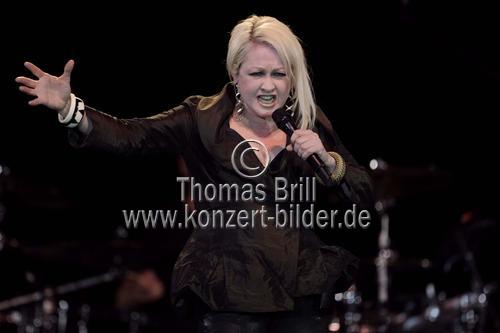 Amerikanische Sängerin Cyndi Lauper gastiert auf ihrer 