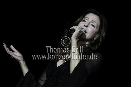 Grischisch-Deutsche Sängerin Vicky Leandros gastiert auf ihrer 