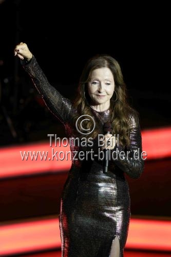 Grischisch-Deutsche Sängerin Vicky Leandros gastiert auf ihrer 