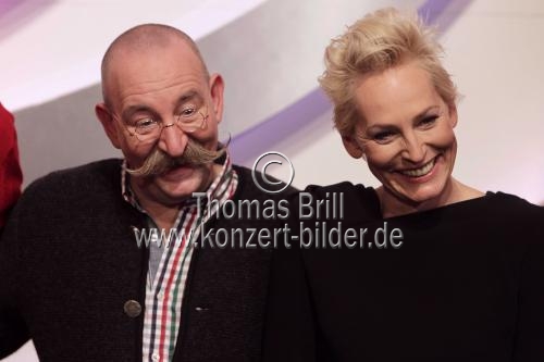 Deutscher Fernsehmoderator Jörg Pilawa moderiert zugunsten der 