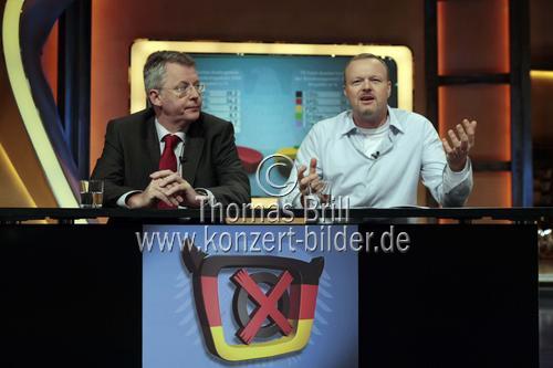 Deutscher TV-Moderator Stefan Raab und N24-Chefredakteur Peter Limbourg laden am 26. September 2009 zu 
