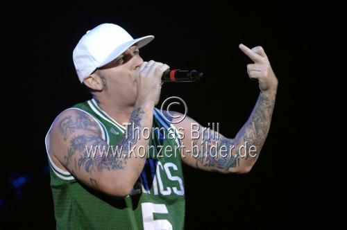 Amerikanische Nu-Metal-Band Limp Bizkit gastiert mit Sänger Fred Durst auf ihrer 