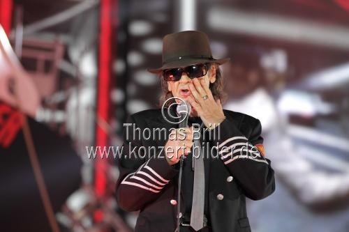 Deutscher Rockmusiker Udo Lindenberg gastiert auf seiner 