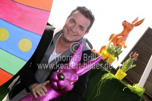 Kölner Moderator Linus zur Linus Talentprobe am Ostersamstag, den 07. April 2012, um 20.00 Uhr im Theater am Tanzbrunnen Köln (© Thomas Brill)
