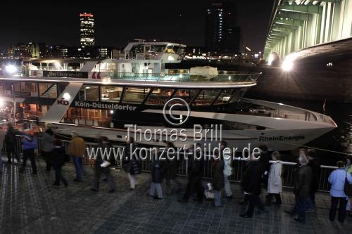 Charly Hübner, Fritzi Haberlandt und Joachim Lottmann plaudern über Trocken Brot und Schnapsideen bei der lit.COLOGNE 2012 an der Frankenwerft Köln (© Thomas Brill)