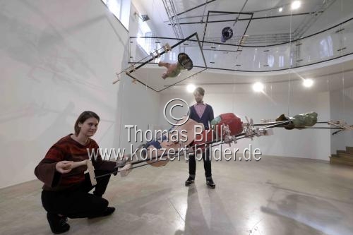 Deutsche Künstler Vera Lossau und Simon Rummel gastieren mit ihrer Ausstellung „The Secret of Life“ vom 06. bis 24. April 2021 in der artothek Köln (&copy; Thomas Brill)