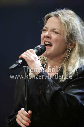 Deutsche Sängerin Annett Louisan präsentiert ihre neues Album 