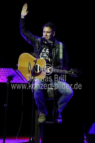 Amerikanische Sänger und Komödiant Stephen Lynch gastiert auf seiner 