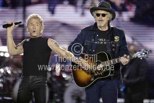 Deutsche Sänger Peter Maffay gastiert mit seiner Band auf seiner 