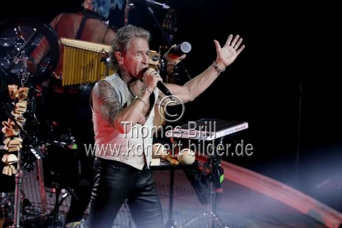 Deutsche Sänger Peter Maffay gastiert auf seiner 