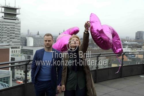 Schauspieler Mariele Millowitsch und Hinnerk Schönemann beim 25. Film der ZDF-Krimireihe 
