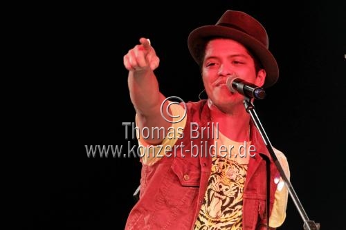 Amerikanischer R+B-Musiker und Singer-Songwriter Bruno Mars gastiert auf seiner 