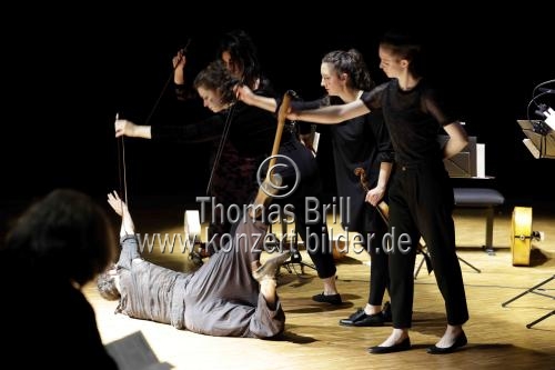 Deutsch-spanisches Ensemble für Alte Musik Marsyas Baroque gastiert in Begleitung des Flamenco Tänzers Martí Corbera mit ihrem Proogramm 