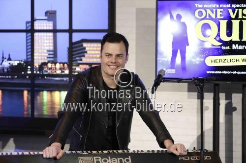 Kanadische Rockmusiker Marc Martel präsentieren das Programm der Queen Tribute Show 