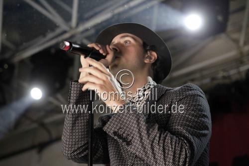 Britische Indie-Rockband Maxïmo Park gastiert auf ihrer 