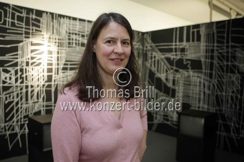 Mit einer Einzelausstellung der deutschen Künstlerin Michaela Melián eröffnet die Kunsthochschule für Medien Köln ihren neuen Ausstellungsraum glasmoog (© Thomas Brill)
